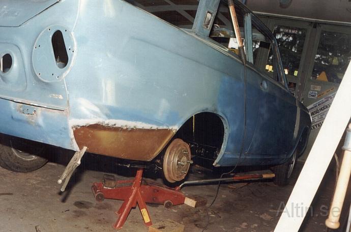 C 17.jpg - Bra blev det när jag migsvetsade dit alla plåtar.